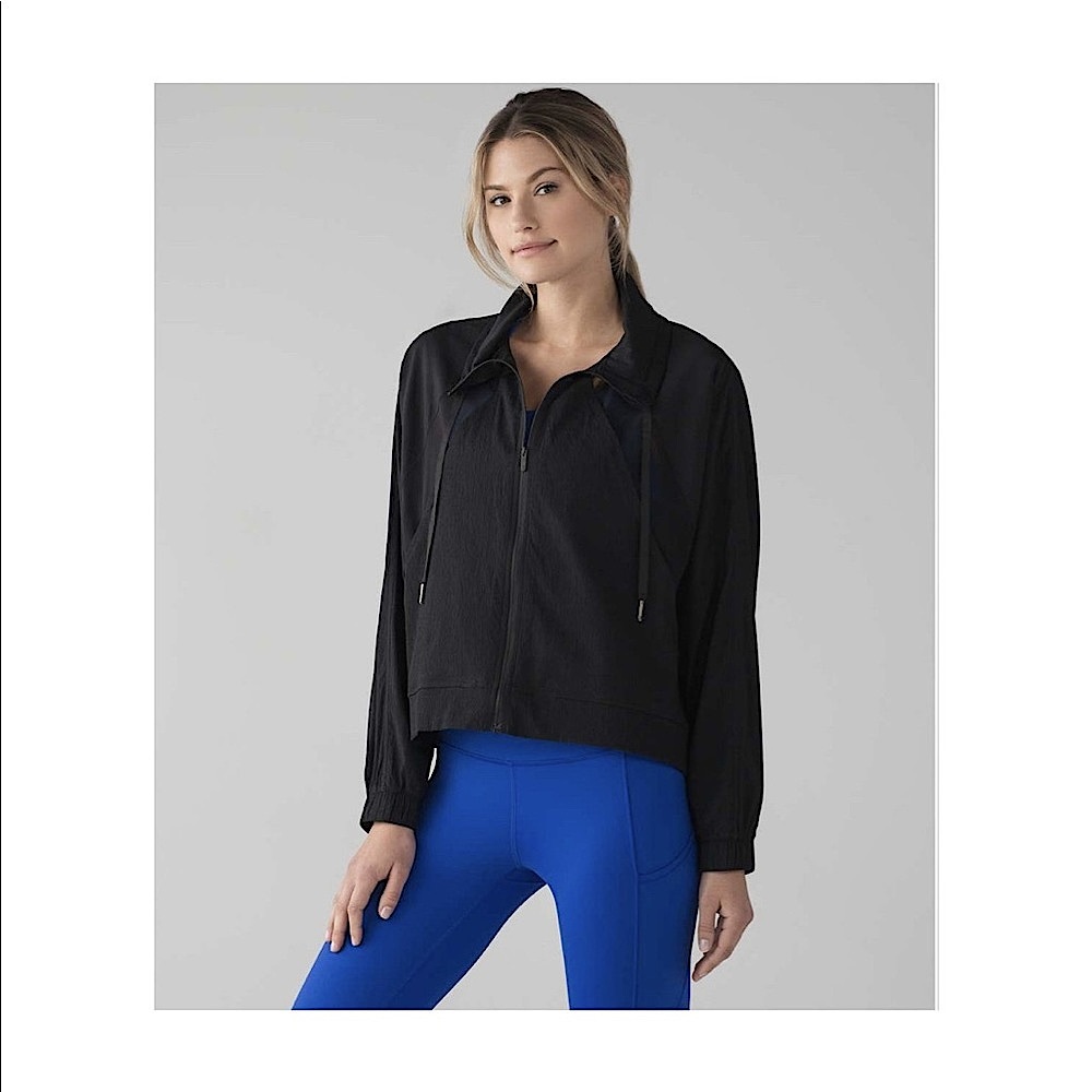 Lululemon In Depth Jacket in Black